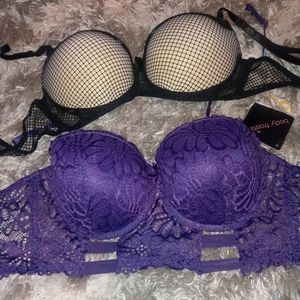 Set of 2 34D super cleavage bras